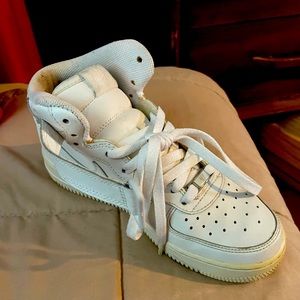 Nike Nike Air Force 1 Hi top sz6